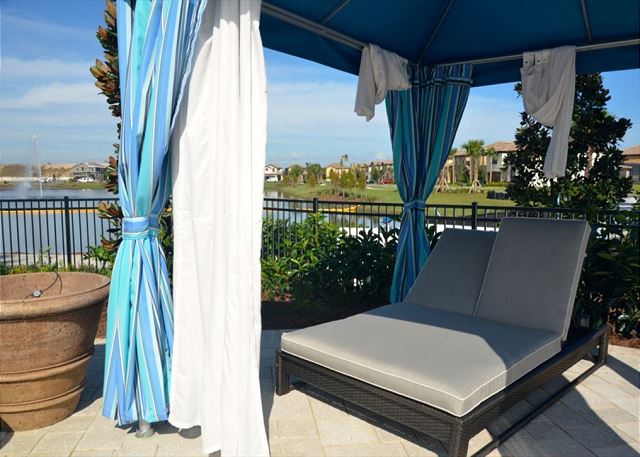 Luxury Windsor at Westside Retreat Getaway. 1639