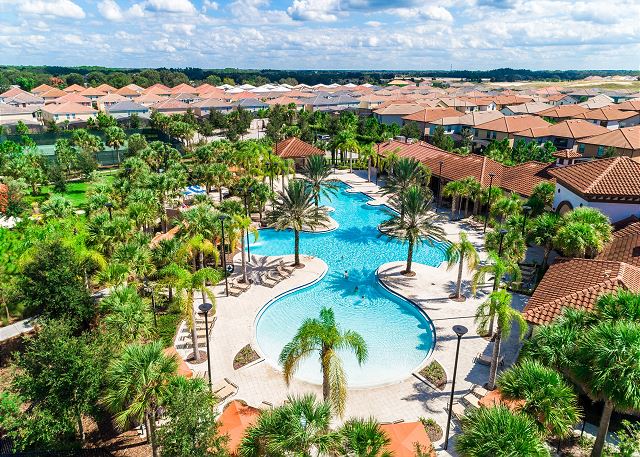 Soltera Resort 4bd Townhome Getaway. 4699