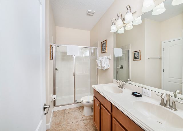Family Getaway Near Disney. 1412