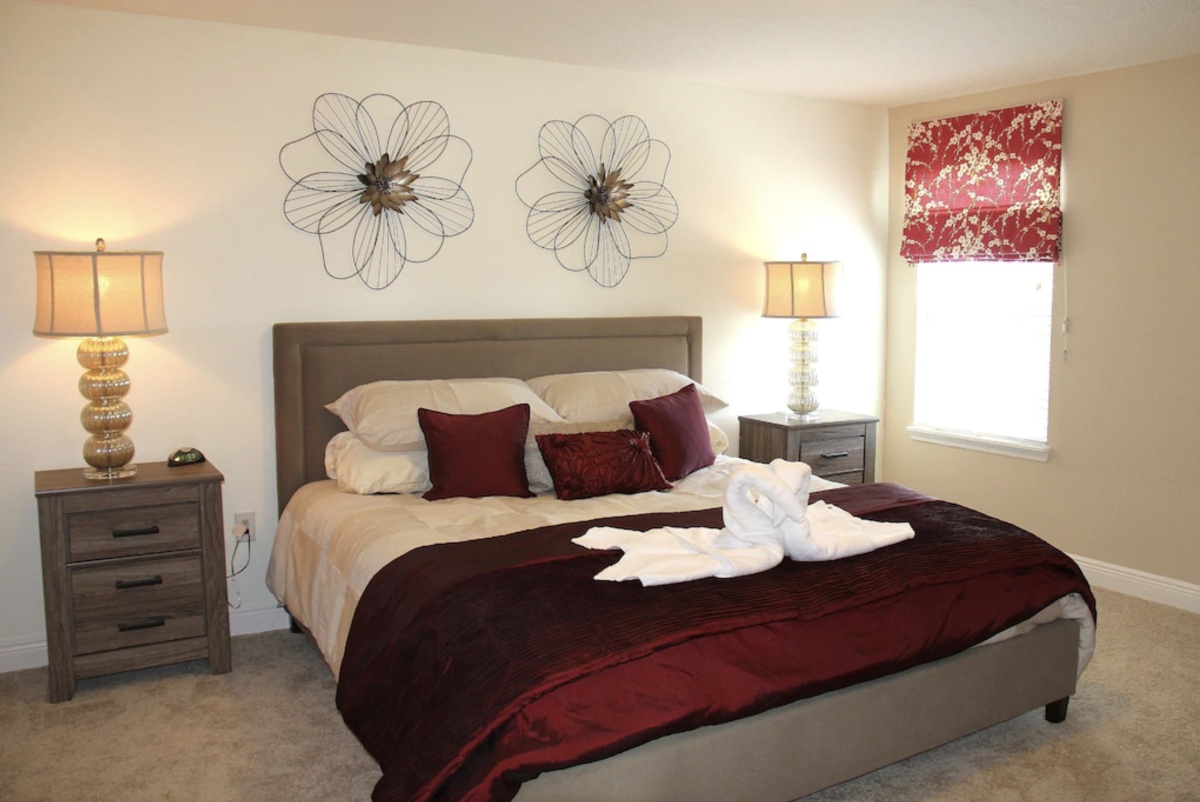 Stunning 6 Bed Villa-Solterra Resort near Disney. 4191