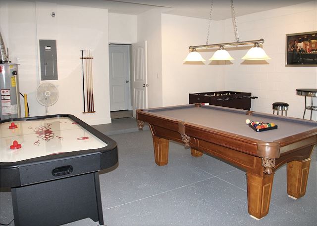 Stunning 6 Bed Villa-Solterra Resort near Disney. 4191