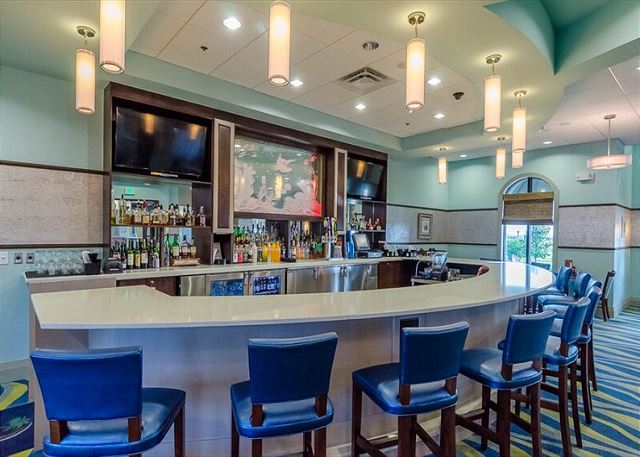 Luxurious 9 Bed Championsgate Resort Home. 9077