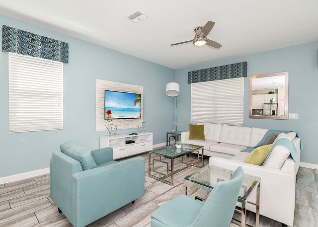 Luxurious 9 Bed Championsgate Resort Home. 9077