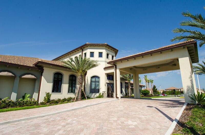 Luxurious 9 Bed Championsgate Resort Home. 9077