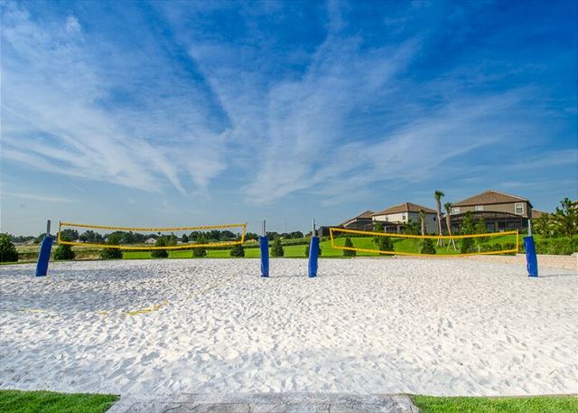 Luxurious 9 Bed Championsgate Resort Home. 9077