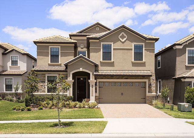 Luxury Resort Championsgate 8 Bedroom Home. 9161