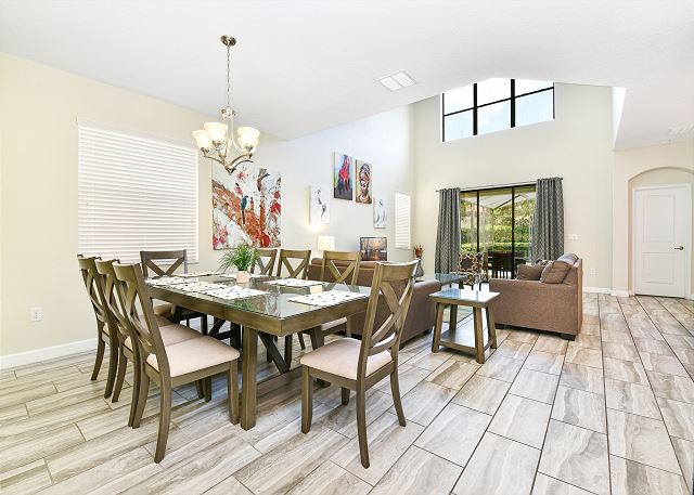 Solterra Resort Luxury 5 Bed Retreat. 5488