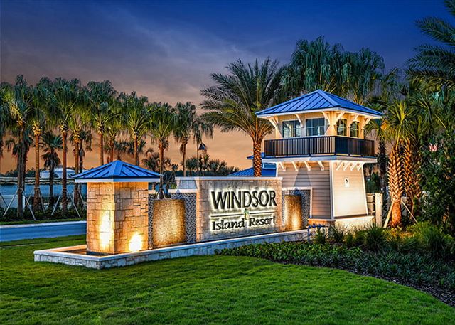Magnificent New Windsor Island Resort Getaway. 3357