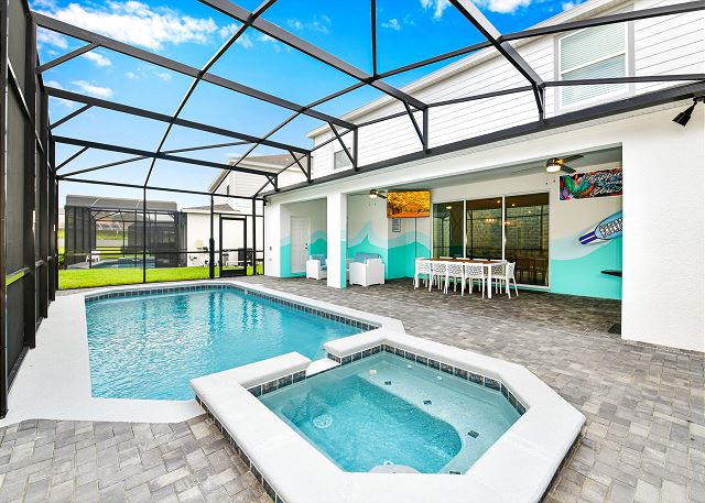 Windsor Island Resort 10 bedroom Luxury Getaway. 2270