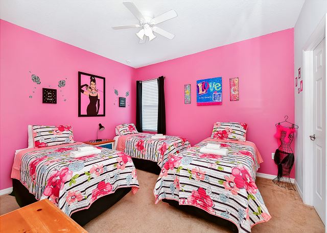 New Listing-Solterra 13 Bed near Disney. 6009