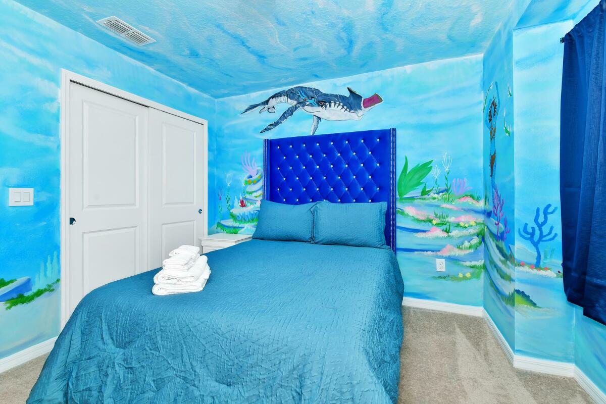 Windsor Island Resort 5 Bed Townhome. 3721